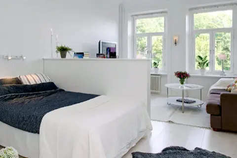 Jak urządzić salon połączony z sypialnią, by zyskać przestrzeń i styl