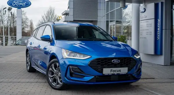 Nowy Ford Focus w salonach – co musisz wiedzieć o dostępności i cenach