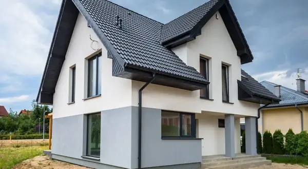 Jak dobrać kolor elewacji do domu, by zachwycał i harmonizował z otoczeniem?